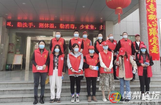 南郊街道擂鼓墩社區(qū)深入開展創(chuàng)建文明城市活動(dòng)